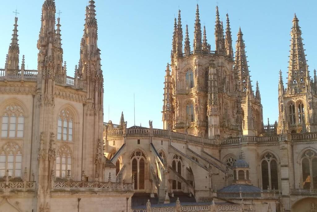 Una Mirada A La Catedral-Apartamentos Burgos Catedral Exterior photo