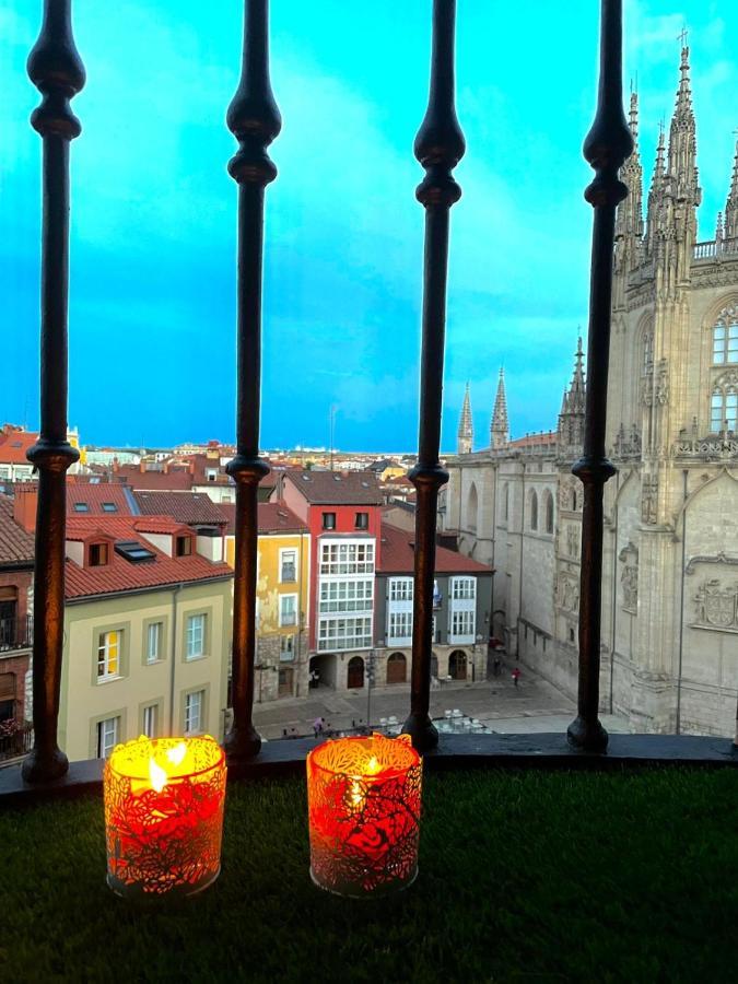 Una Mirada A La Catedral-Apartamentos Burgos Catedral Exterior photo